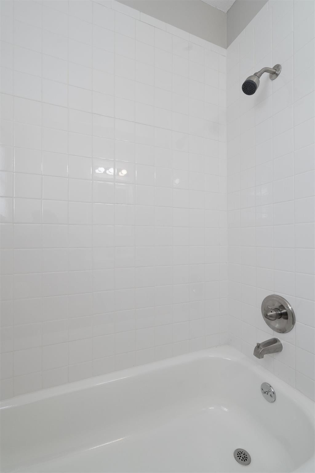 1012 Barbara Dr #b Property Photo 13