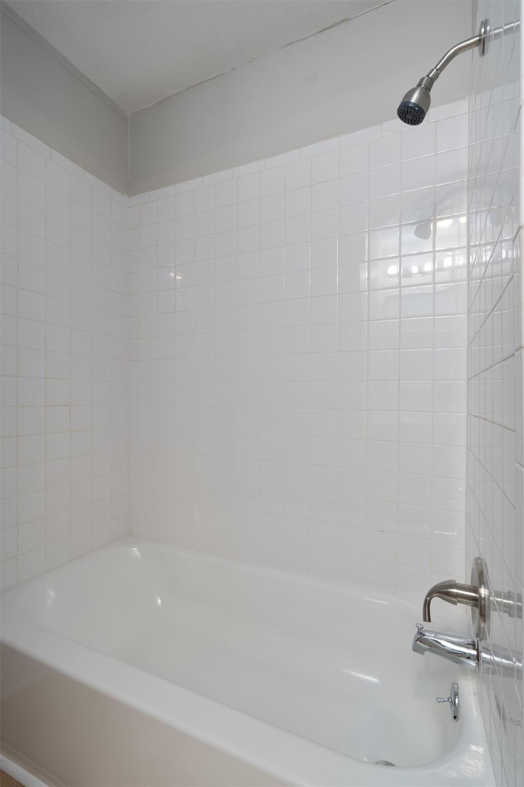 1012 Barbara Dr #b Property Photo 20
