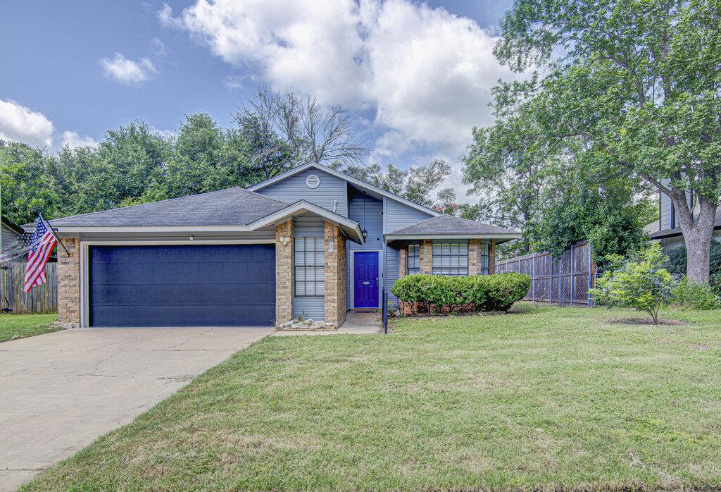 2801 Norfolk Dr Property Photo 1