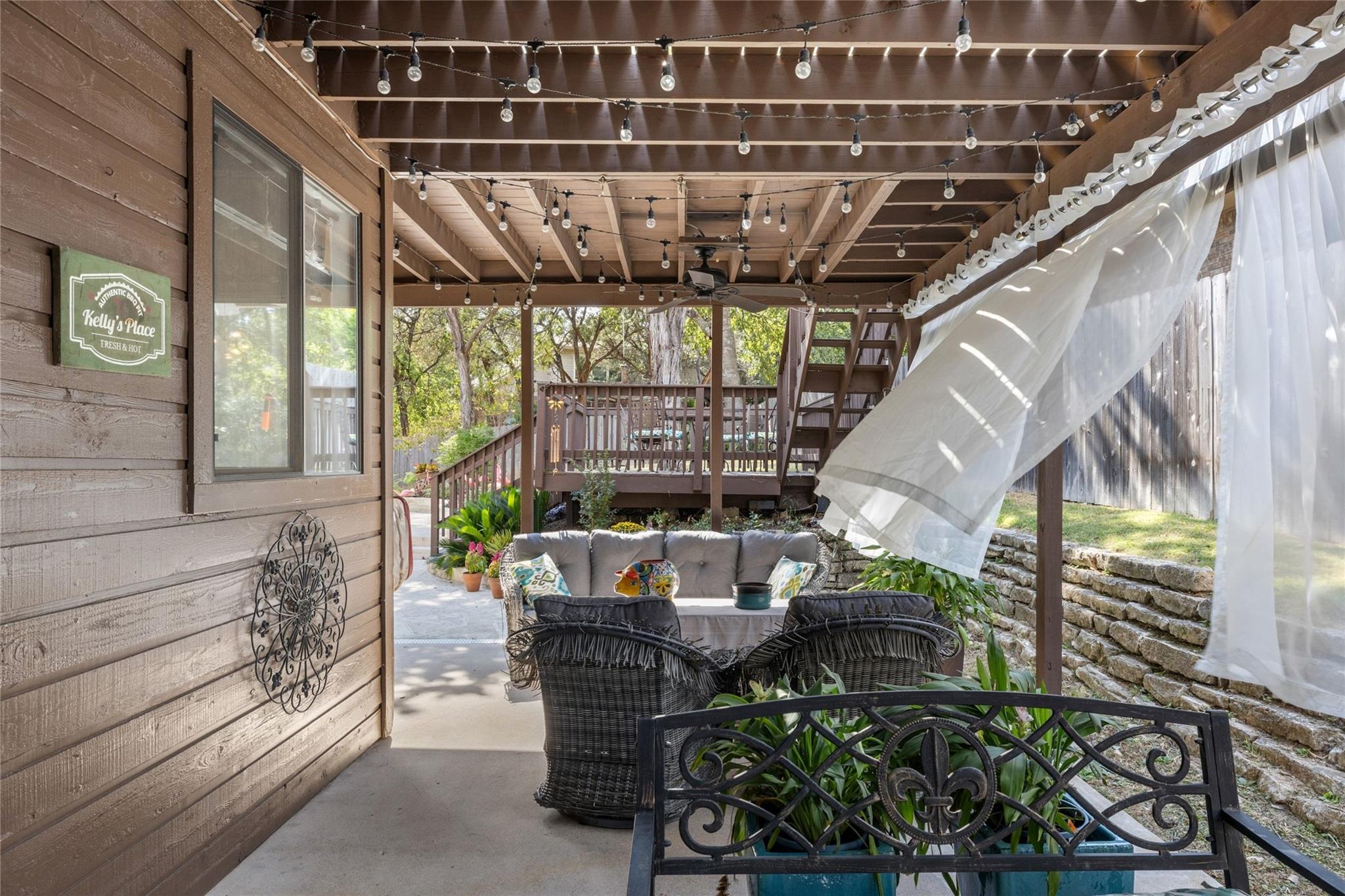 5601 Barker Ridge Dr Property Photo 27