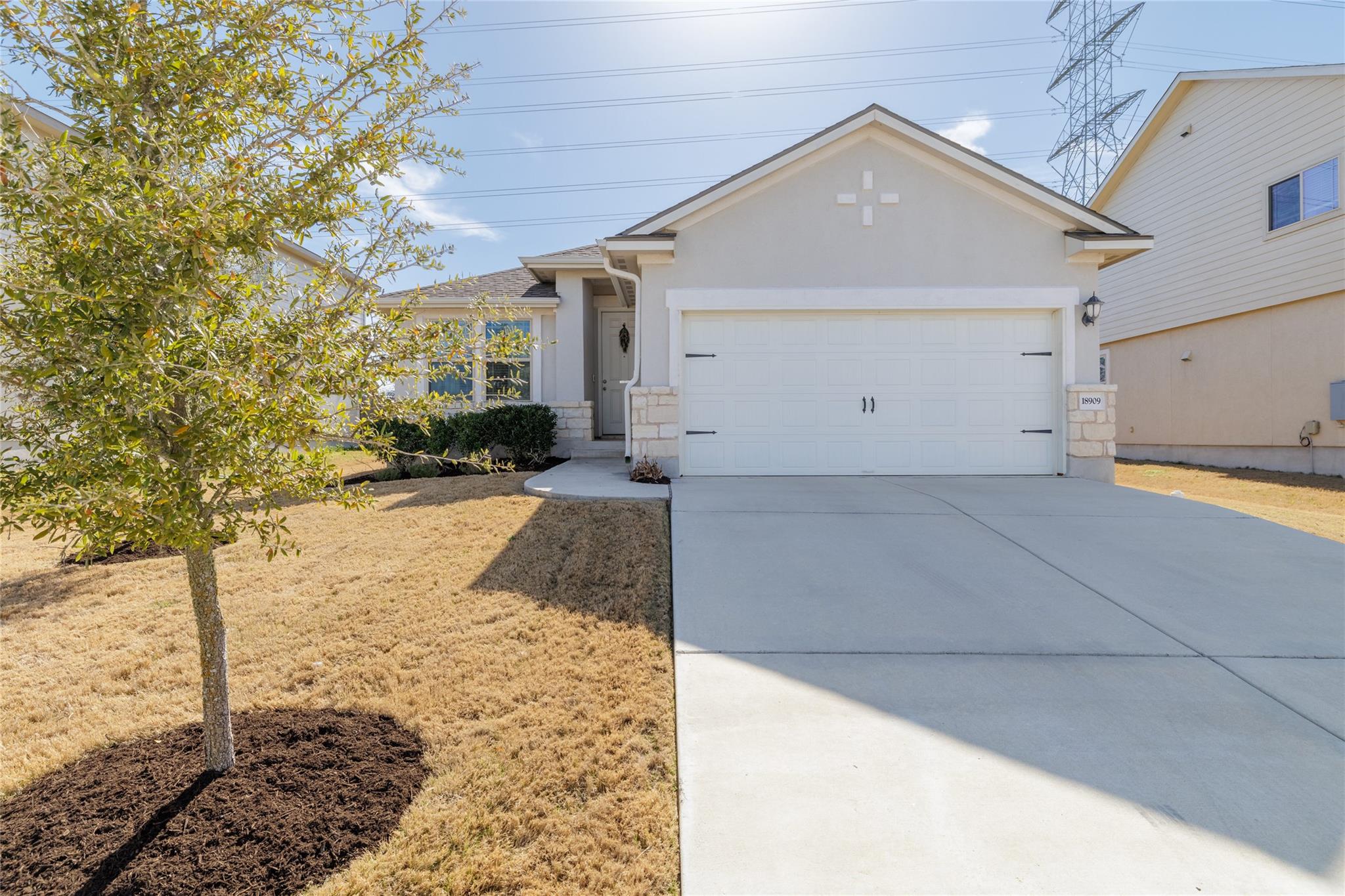 18909 Scoria Dr Property Photo