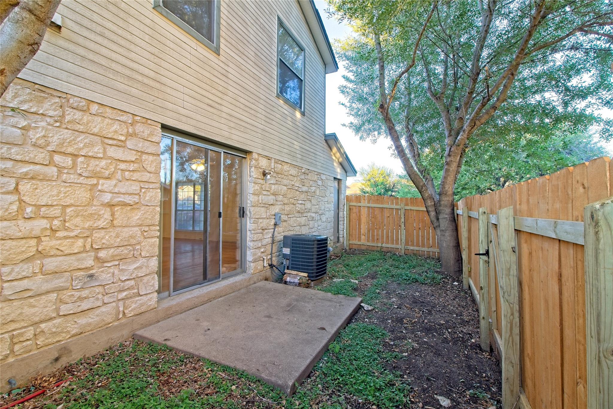 2211 Creekside A Ln #a Property Photo 22