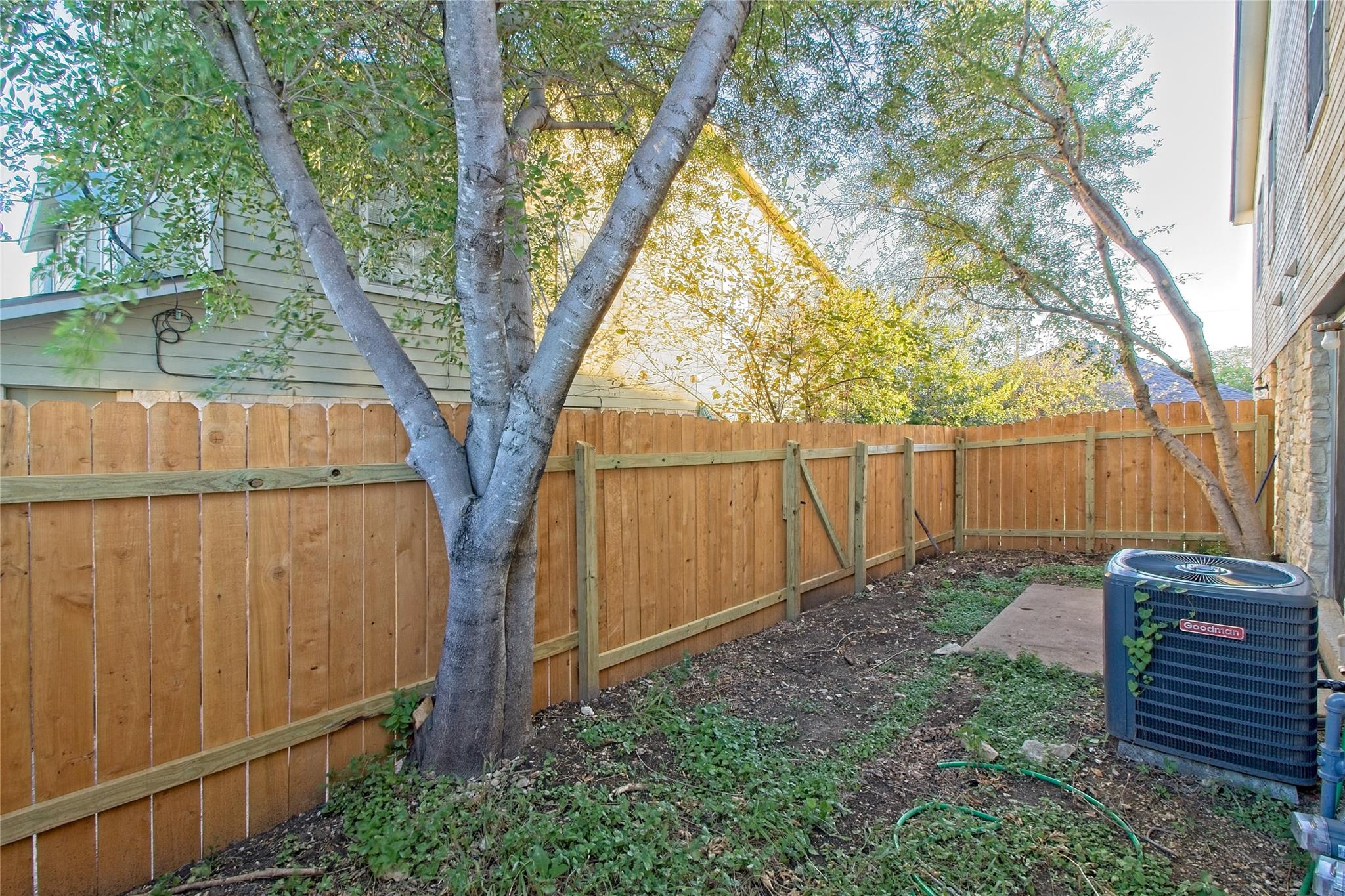 2211 Creekside A Ln #a Property Photo 24