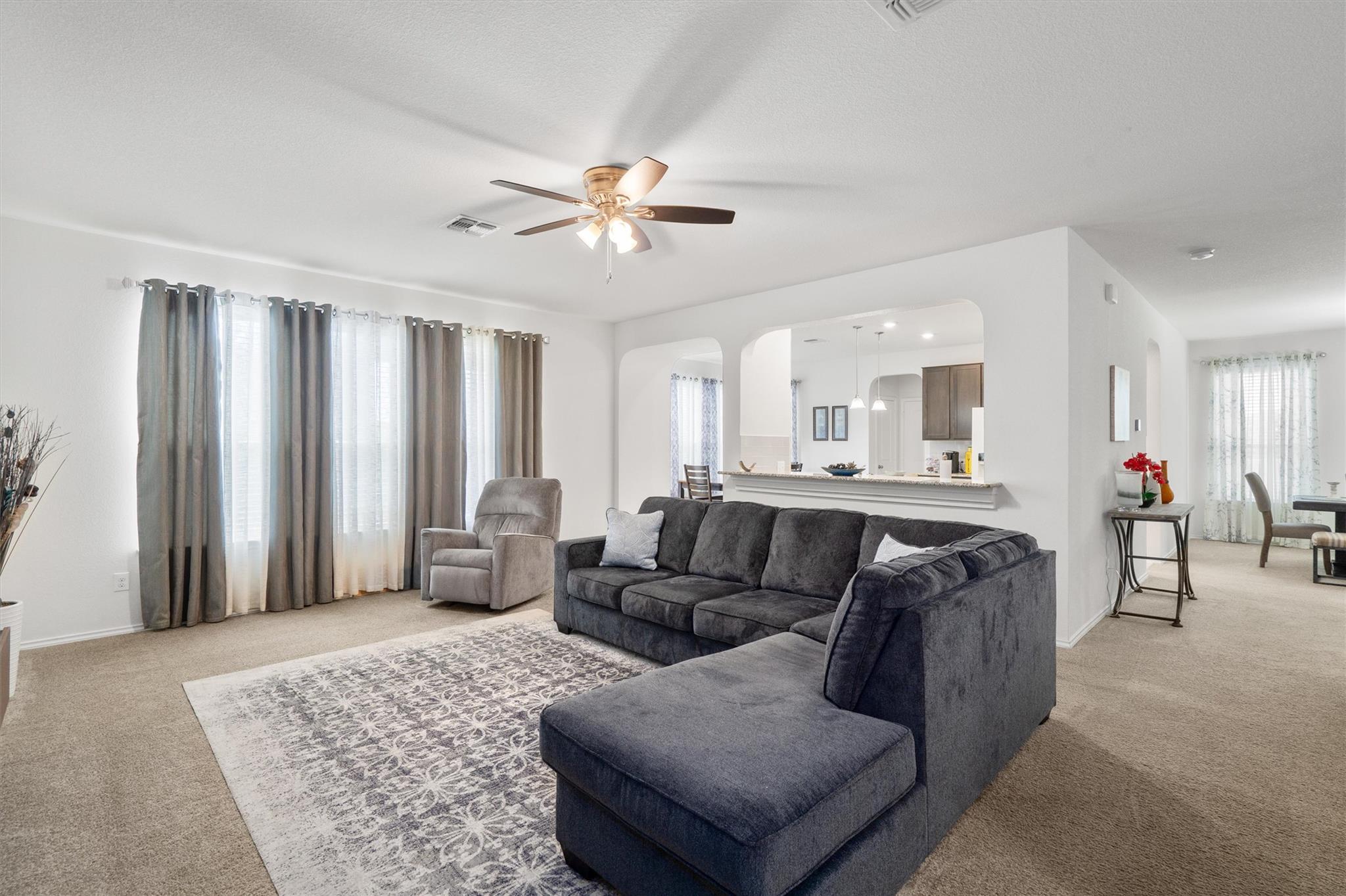 1208 Ravenside Cv Property Photo 12