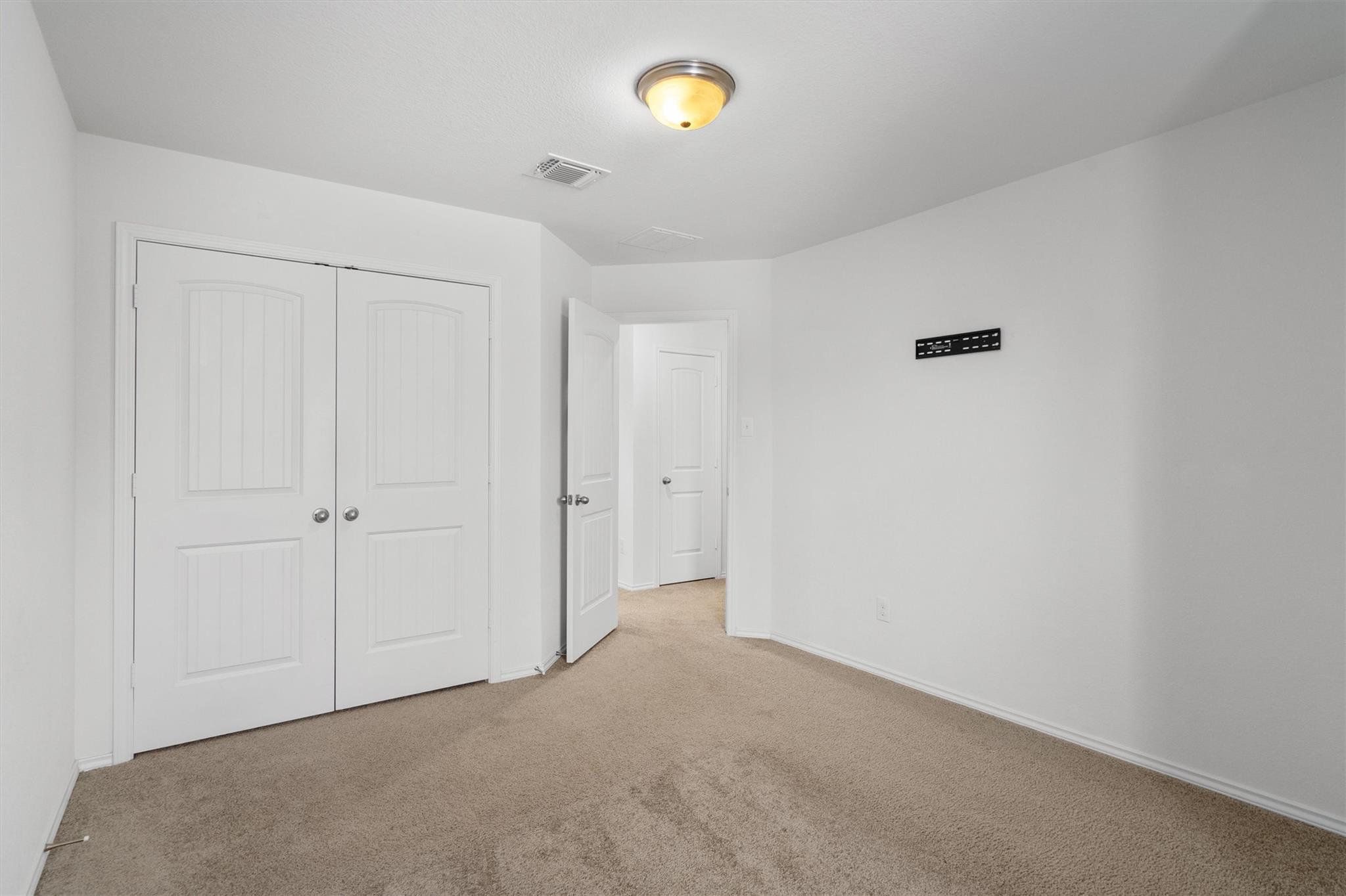 1208 Ravenside Cv Property Photo 31
