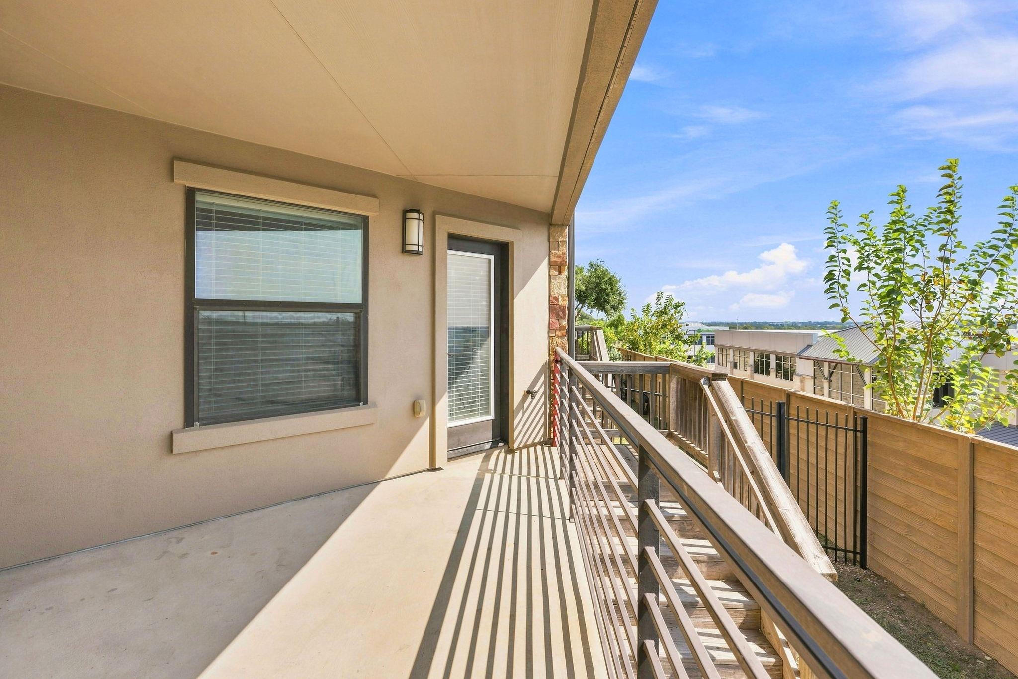 6533 E Hill Dr #5 Property Photo 30