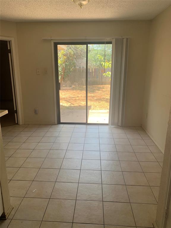 1013 Kavanagh Dr Property Photo 4