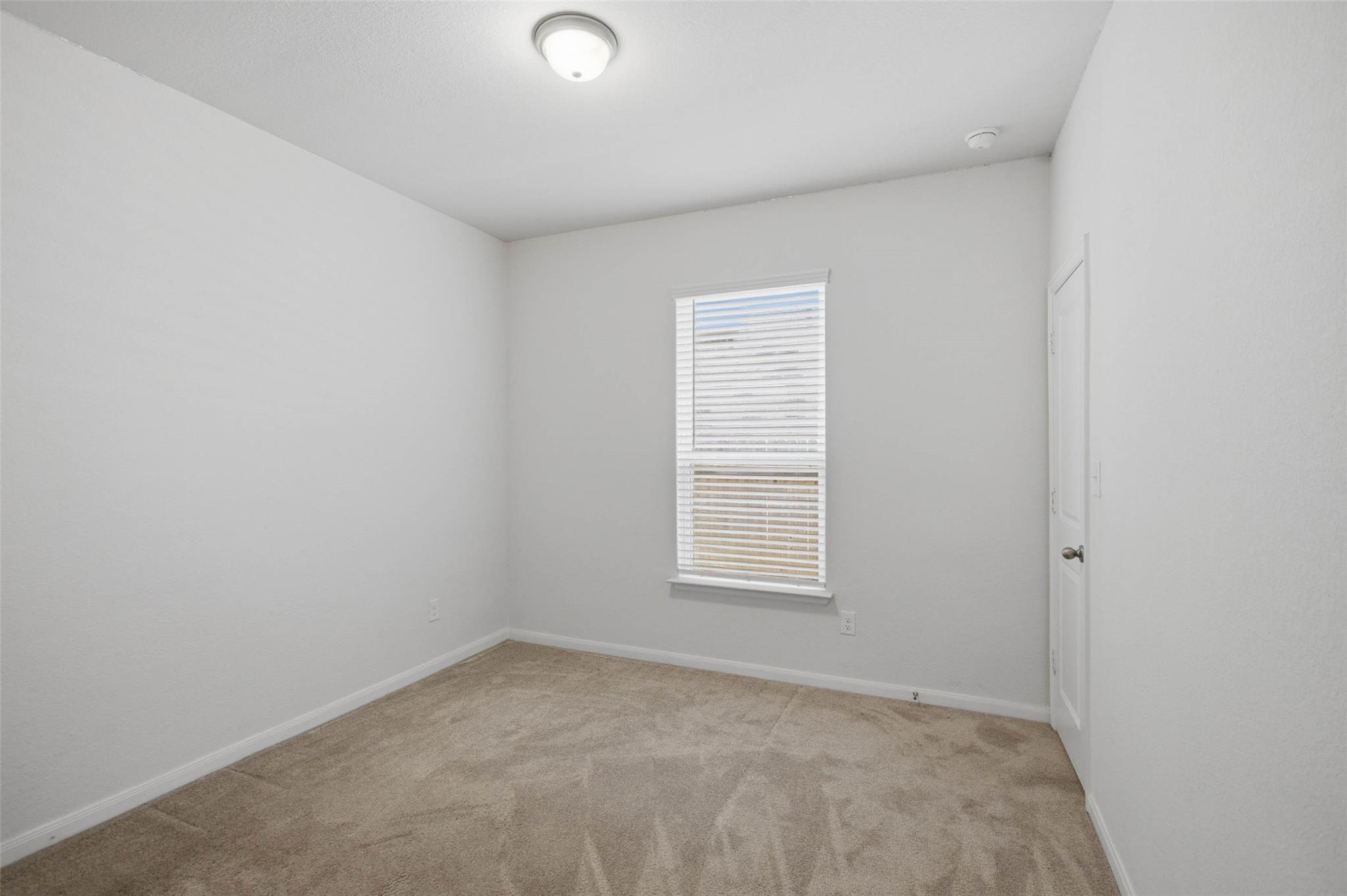 1061 Blue Oak Blvd Property Photo 11