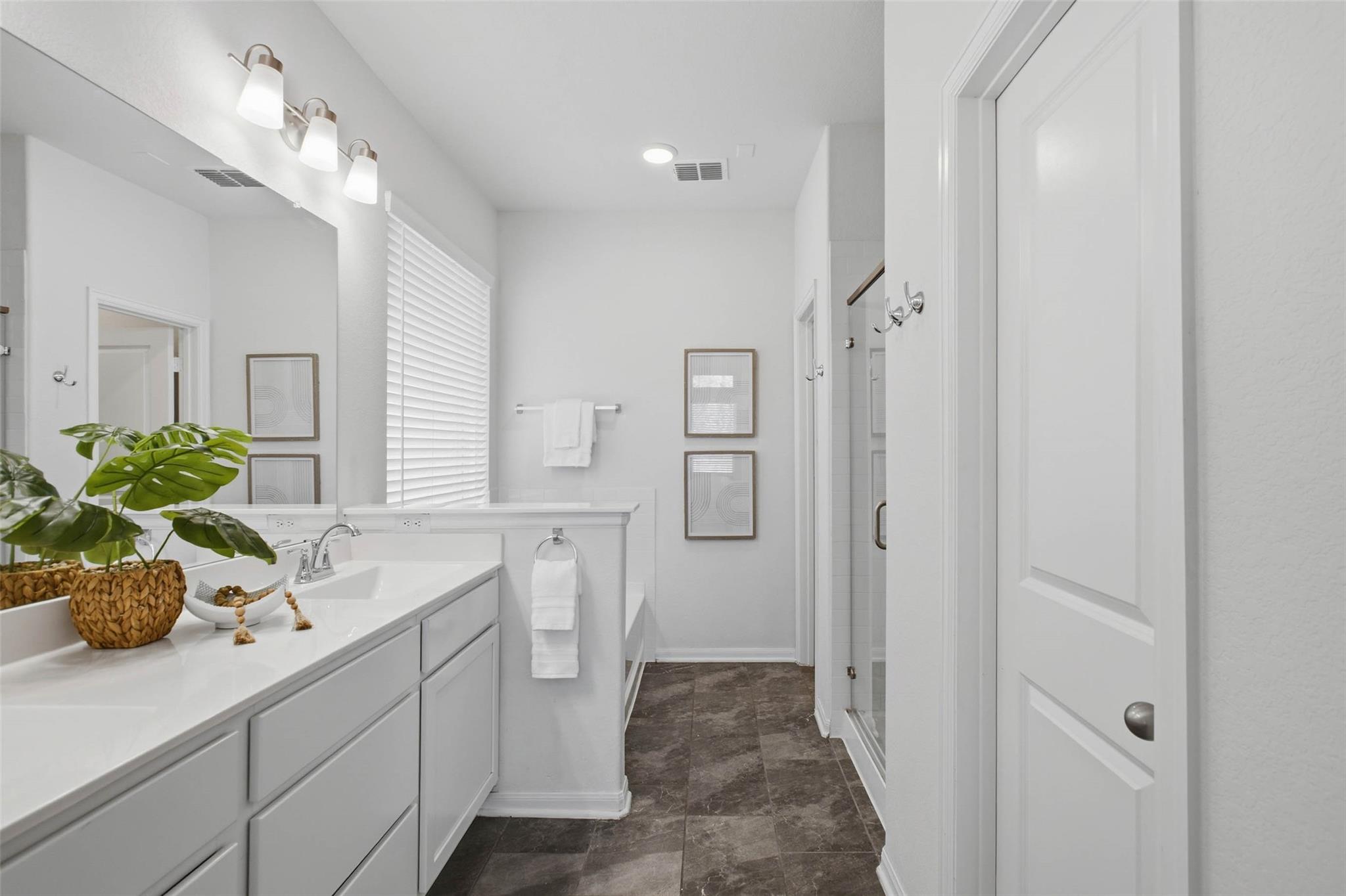 1061 Blue Oak Blvd Property Photo 22