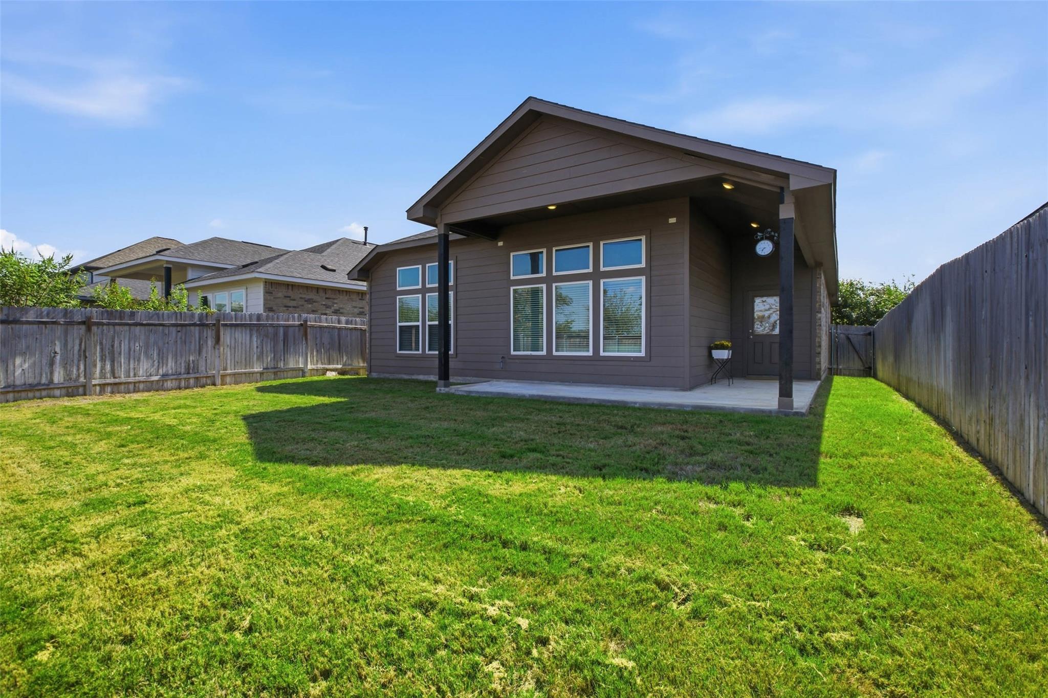 1061 Blue Oak Blvd Property Photo 28