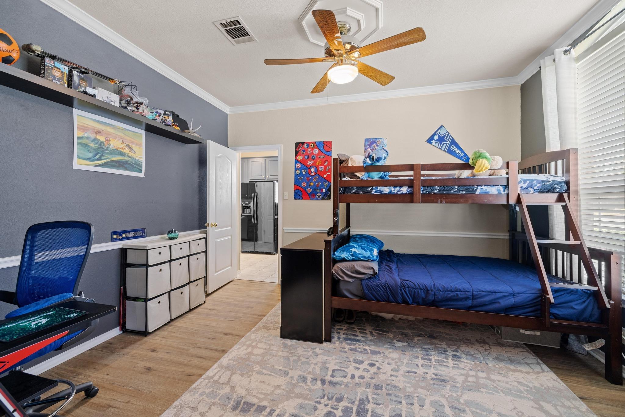2103 Smoke Tree Trl Property Photo 15
