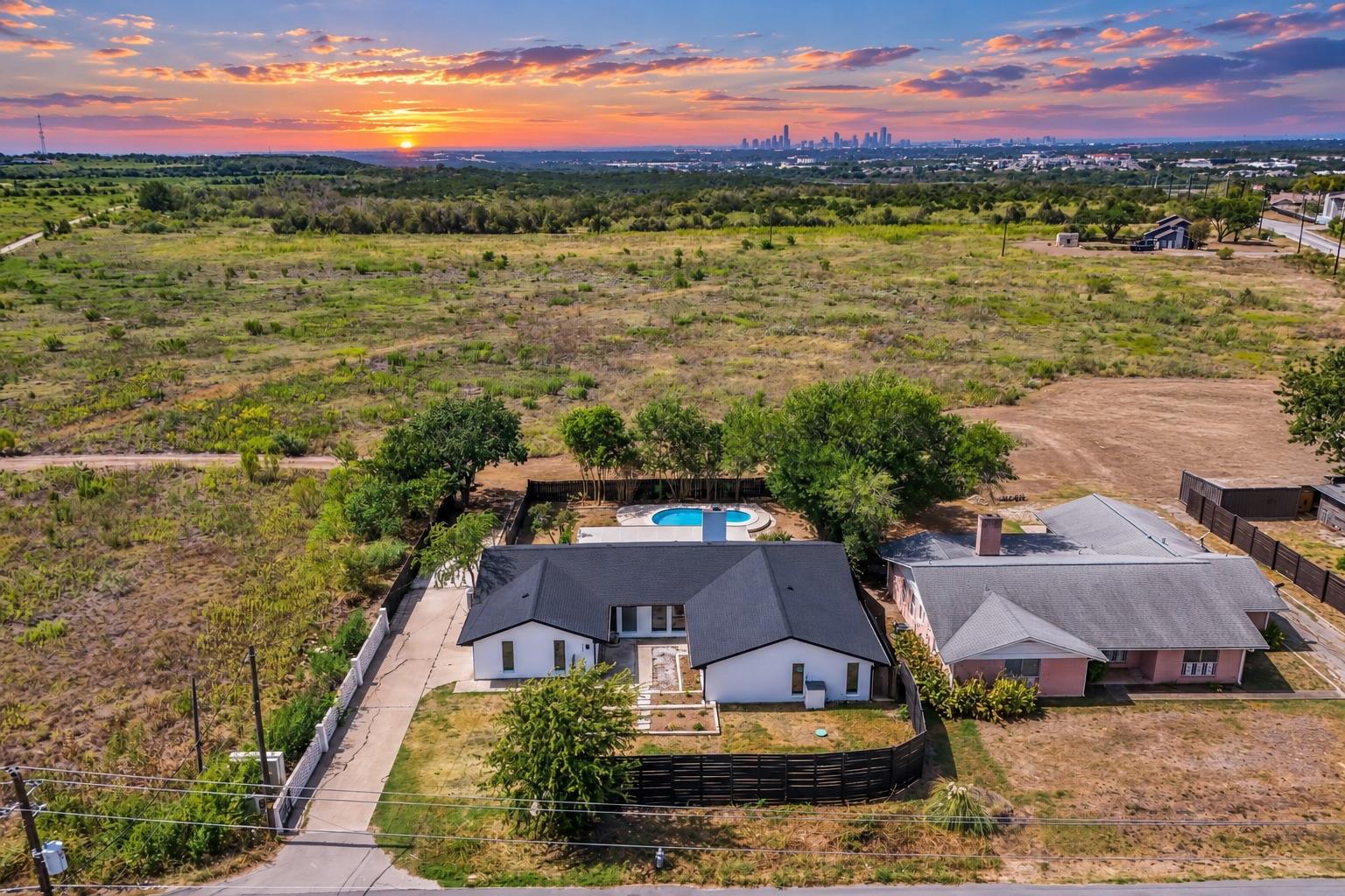 6209 Daffan Ln Property Photo 1