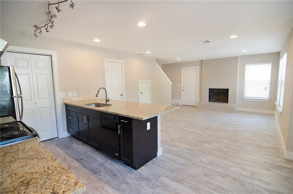 11901 Alpheus Ave #b Property Photo 4