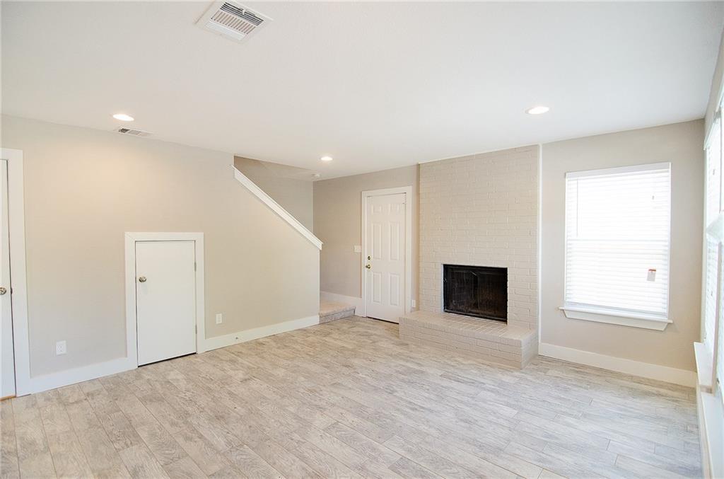 11901 Alpheus Ave #b Property Photo 9