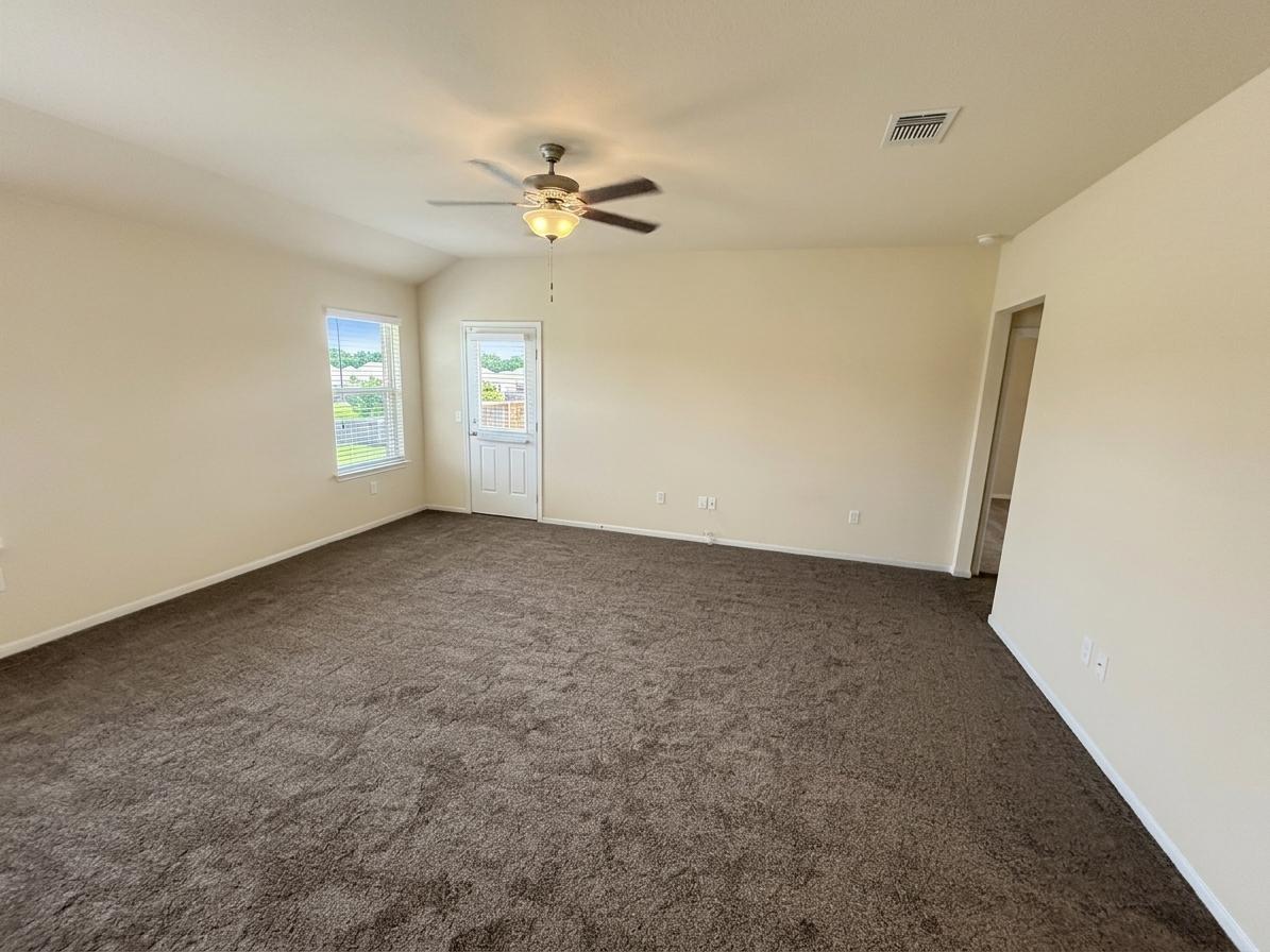 608 Kaluga Trl Property Photo 8