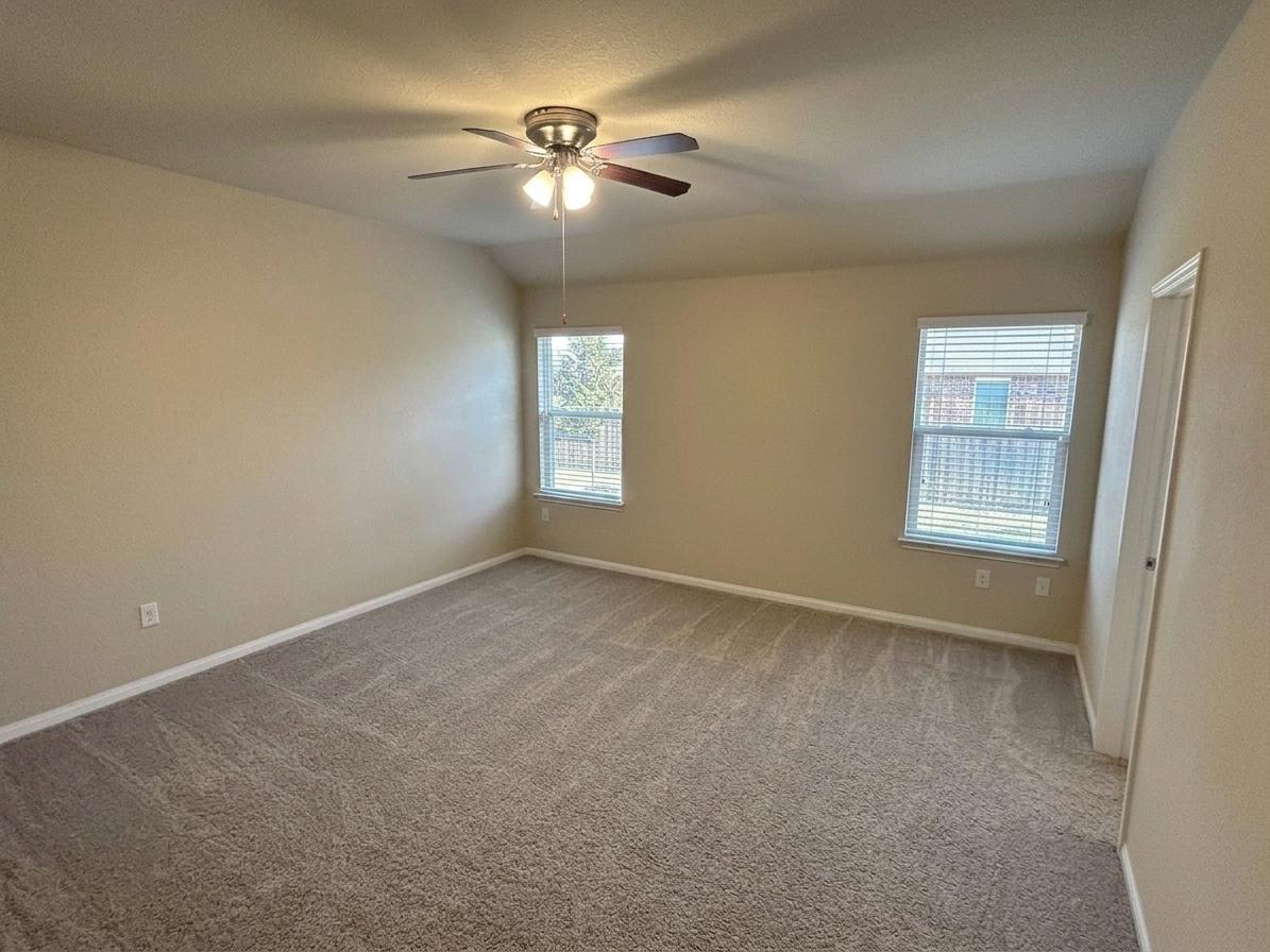 608 Kaluga Trl Property Photo 9