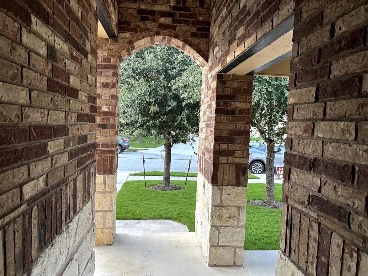 608 Kaluga Trl Property Photo 15