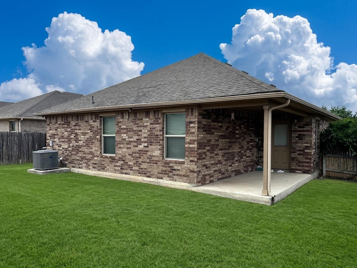 608 Kaluga Trl Property Photo 19