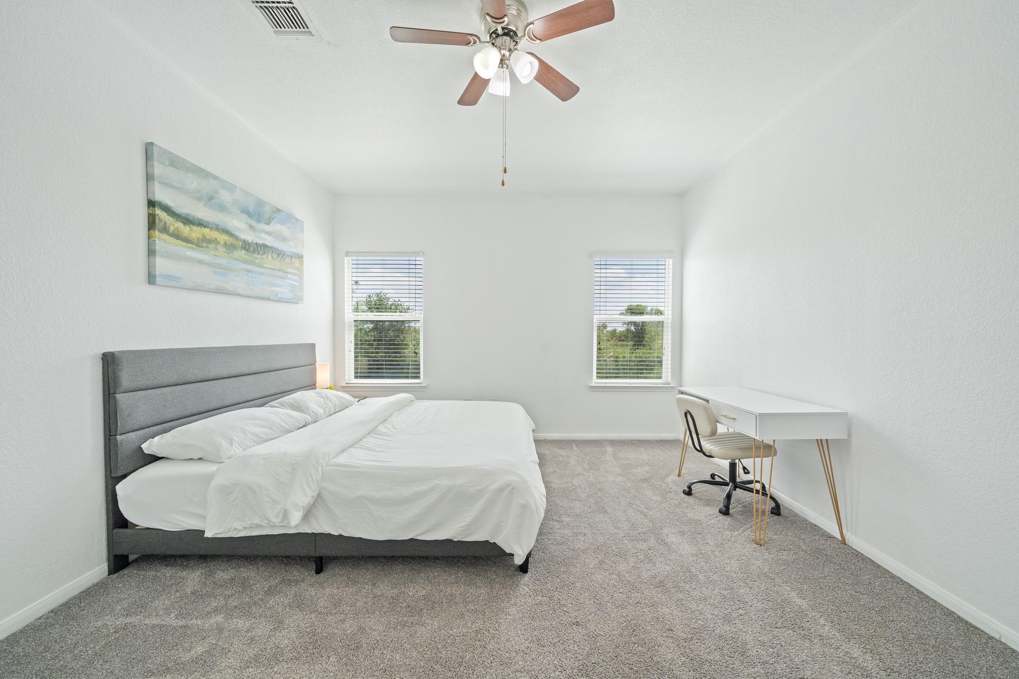 711 Liard River Rd Property Photo 16