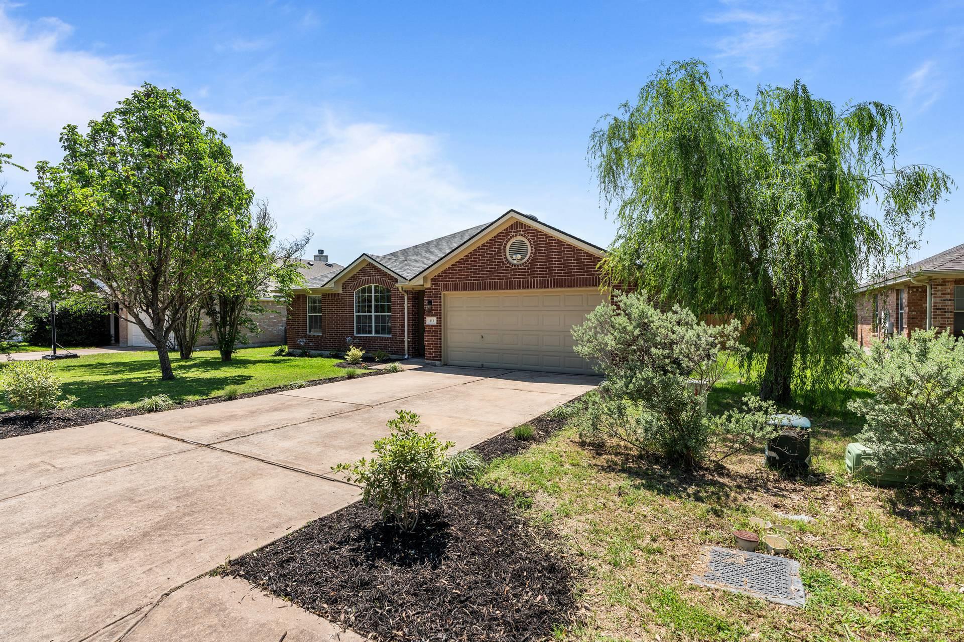 113 Hanstrom Dr Property Photo 33