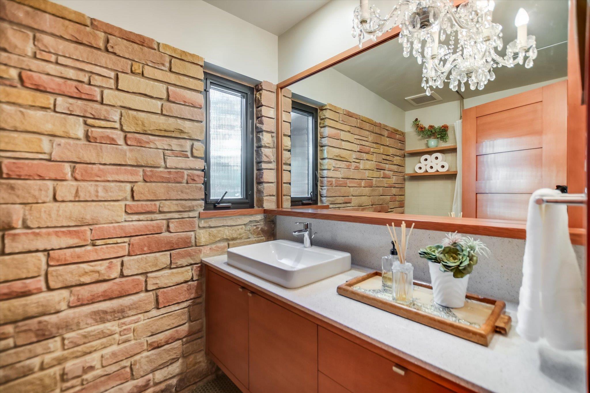 407 Almarion Dr Property Photo 21