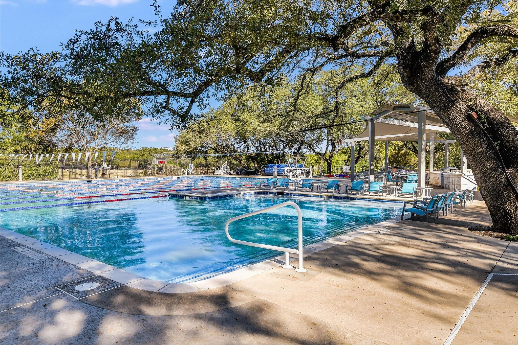 407 Almarion Dr Property Photo 35