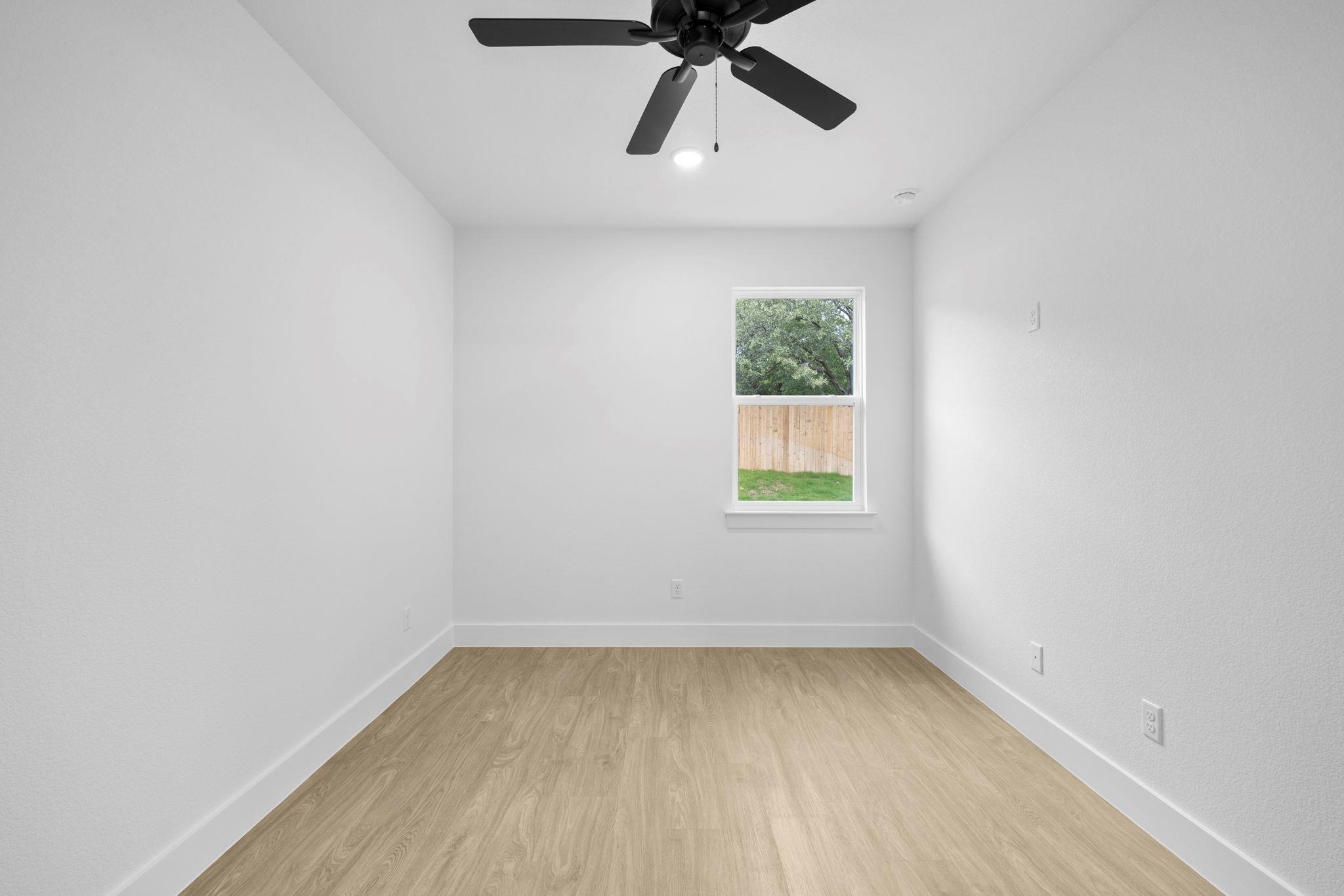 937 Ramblewood St Property Photo 23