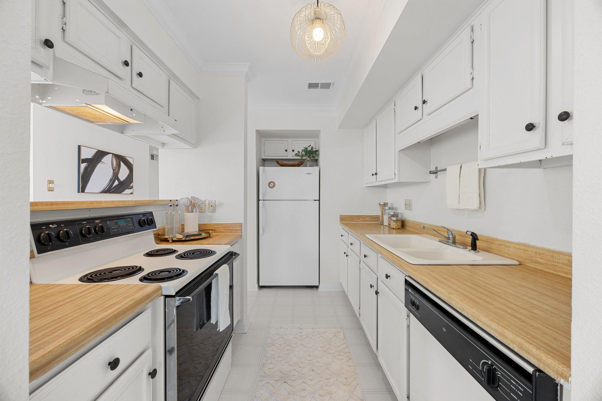 4159 Steck Ave #258 Property Photo 5