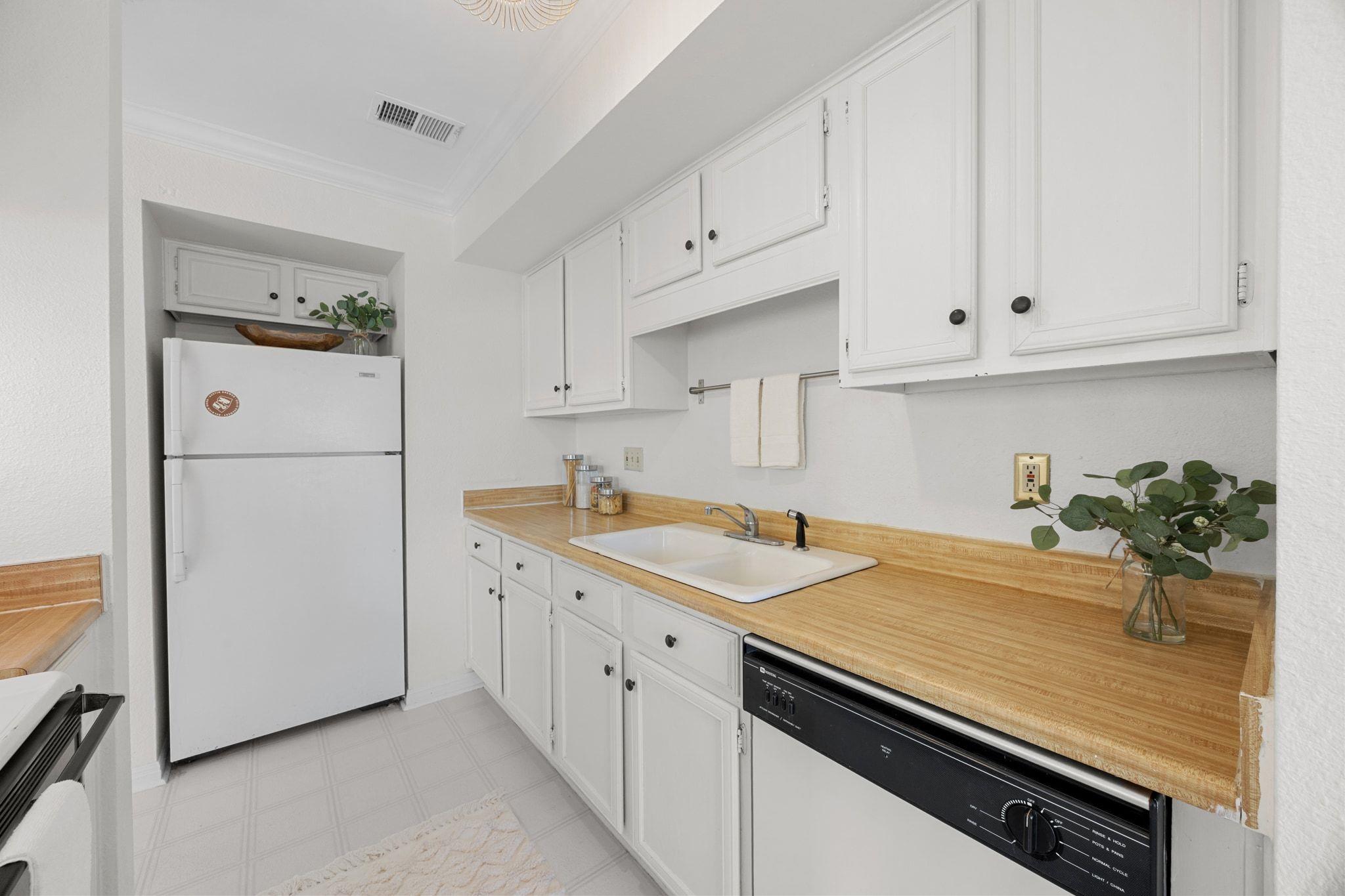 4159 Steck Ave #258 Property Photo 13