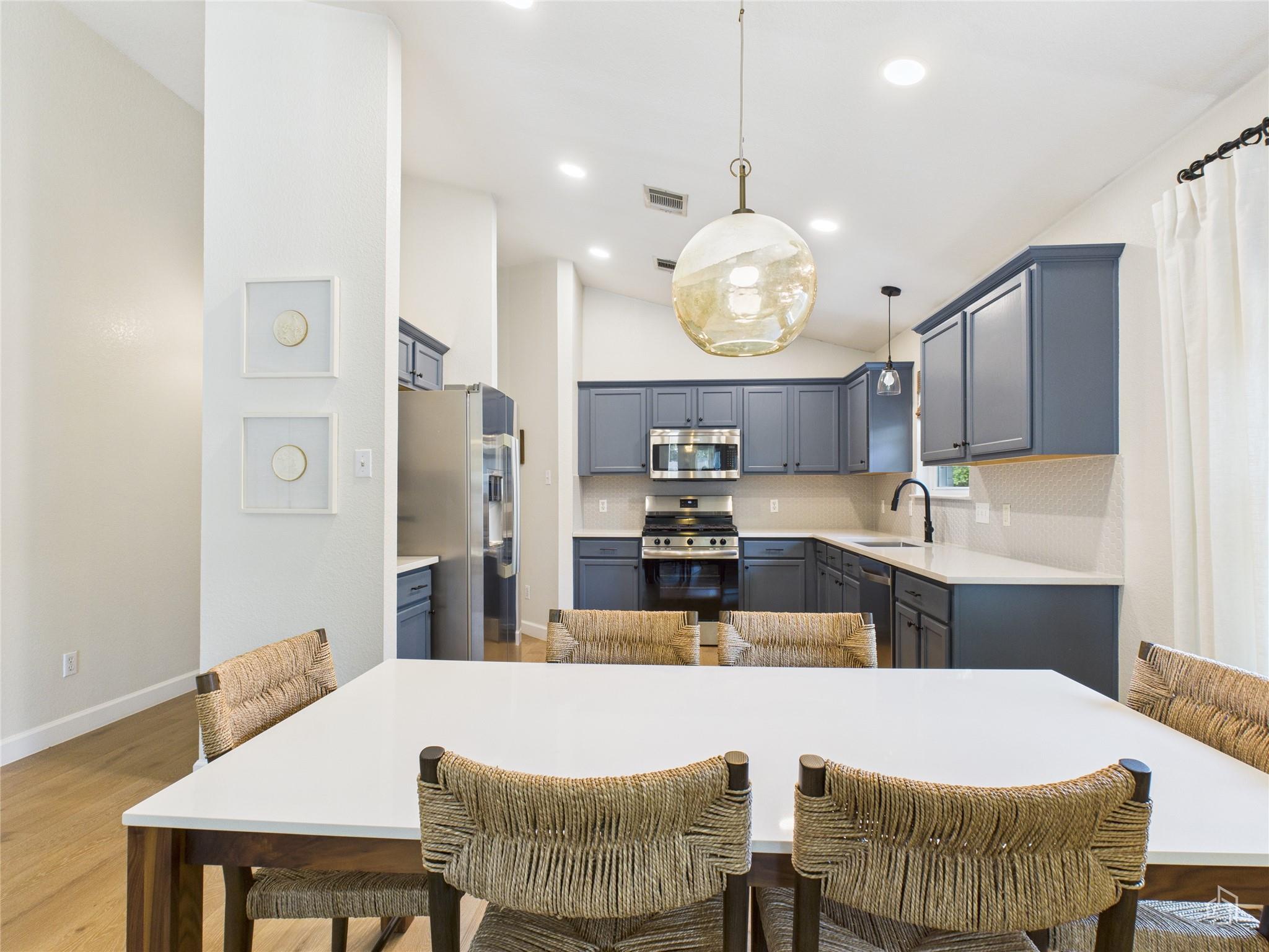 4309 Companeros Way Property Photo 3