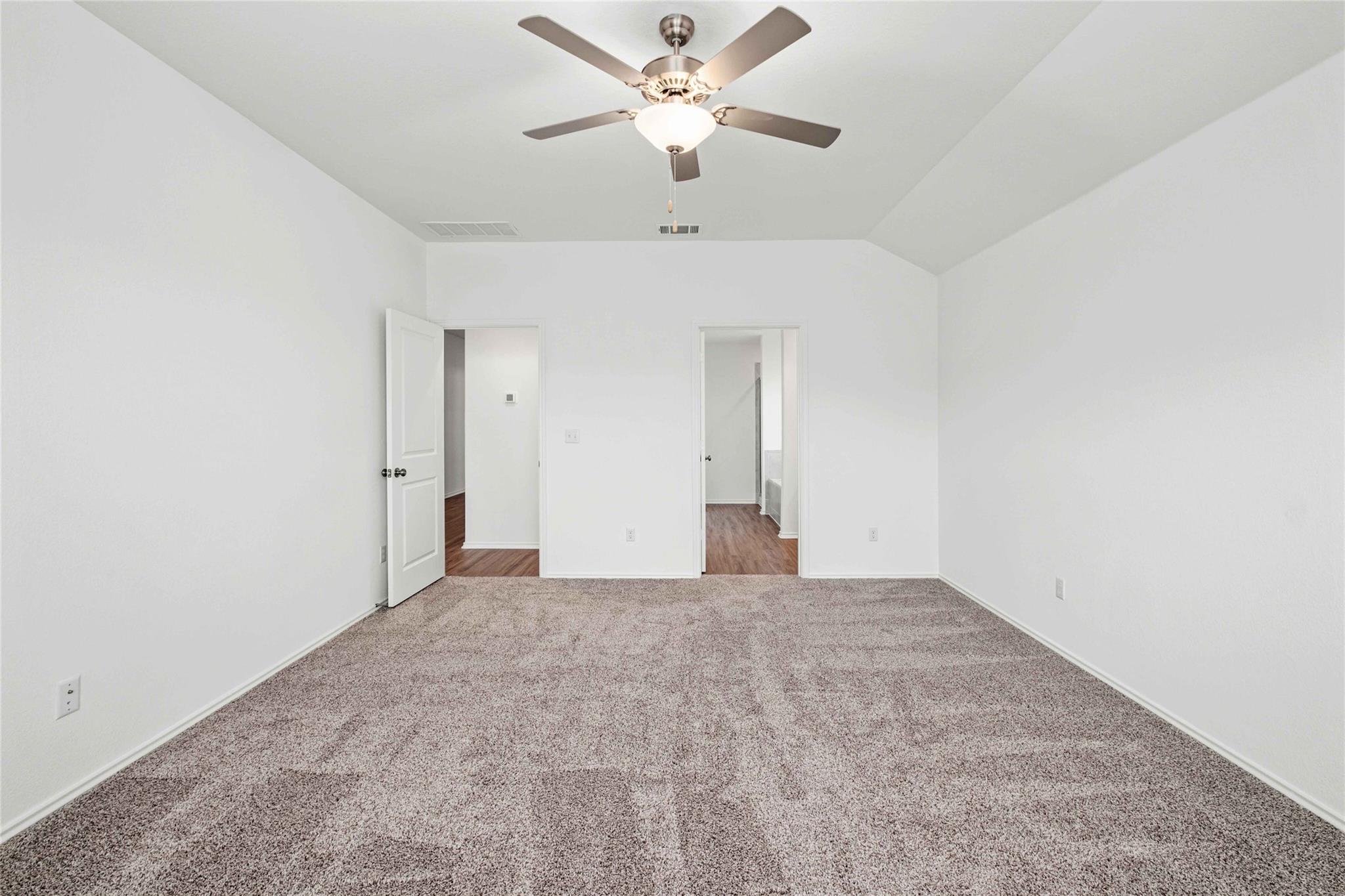 416 Escondido Cir Property Photo 15