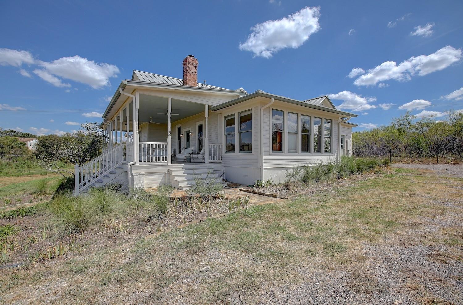 11228 Parsons Rd Property Photo 4