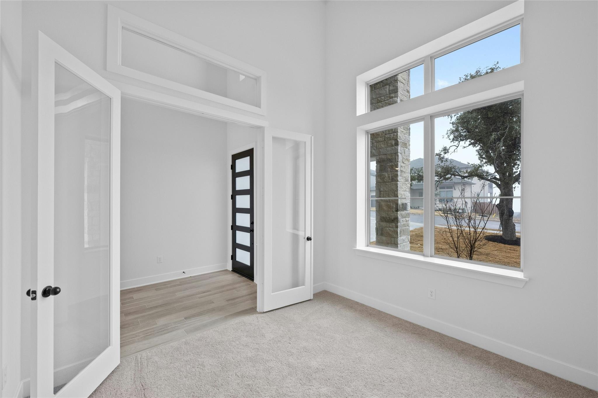 17612 Absinthe Dr Property Photo 3