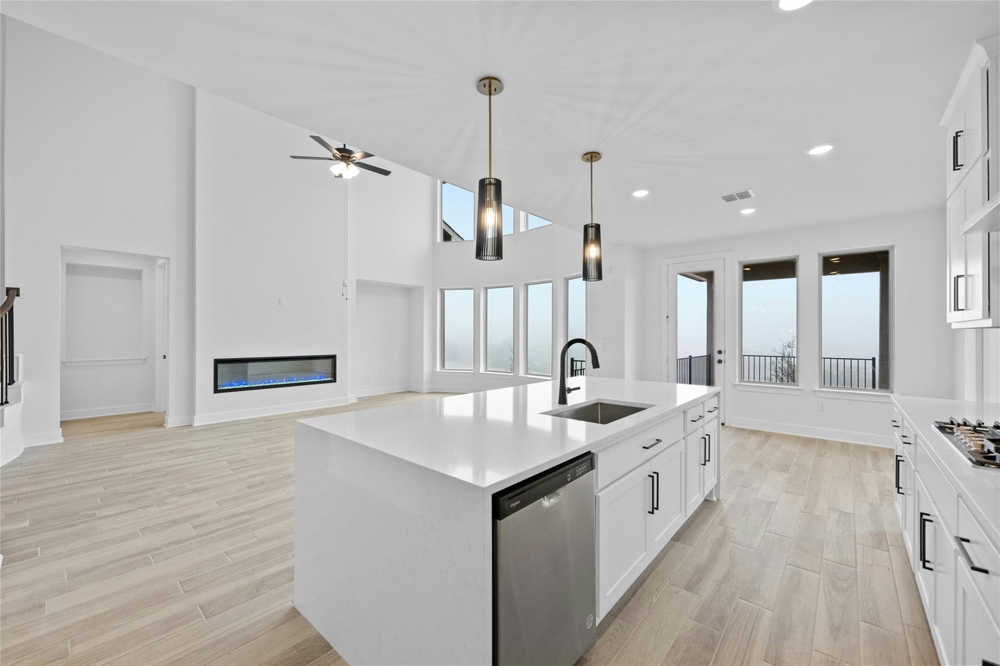 17612 Absinthe Dr Property Photo 13