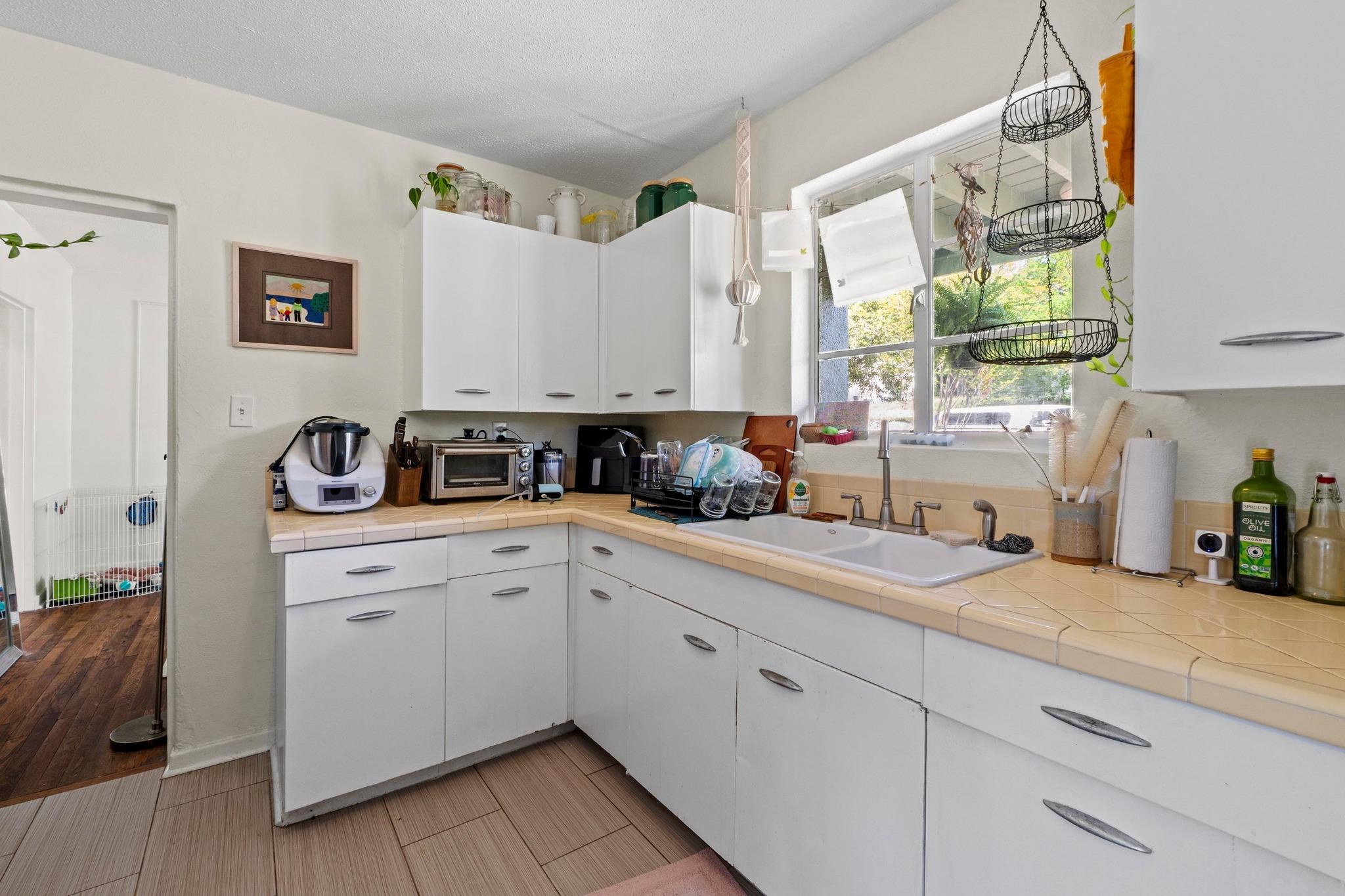 1403 Ashwood Rd Property Photo 11