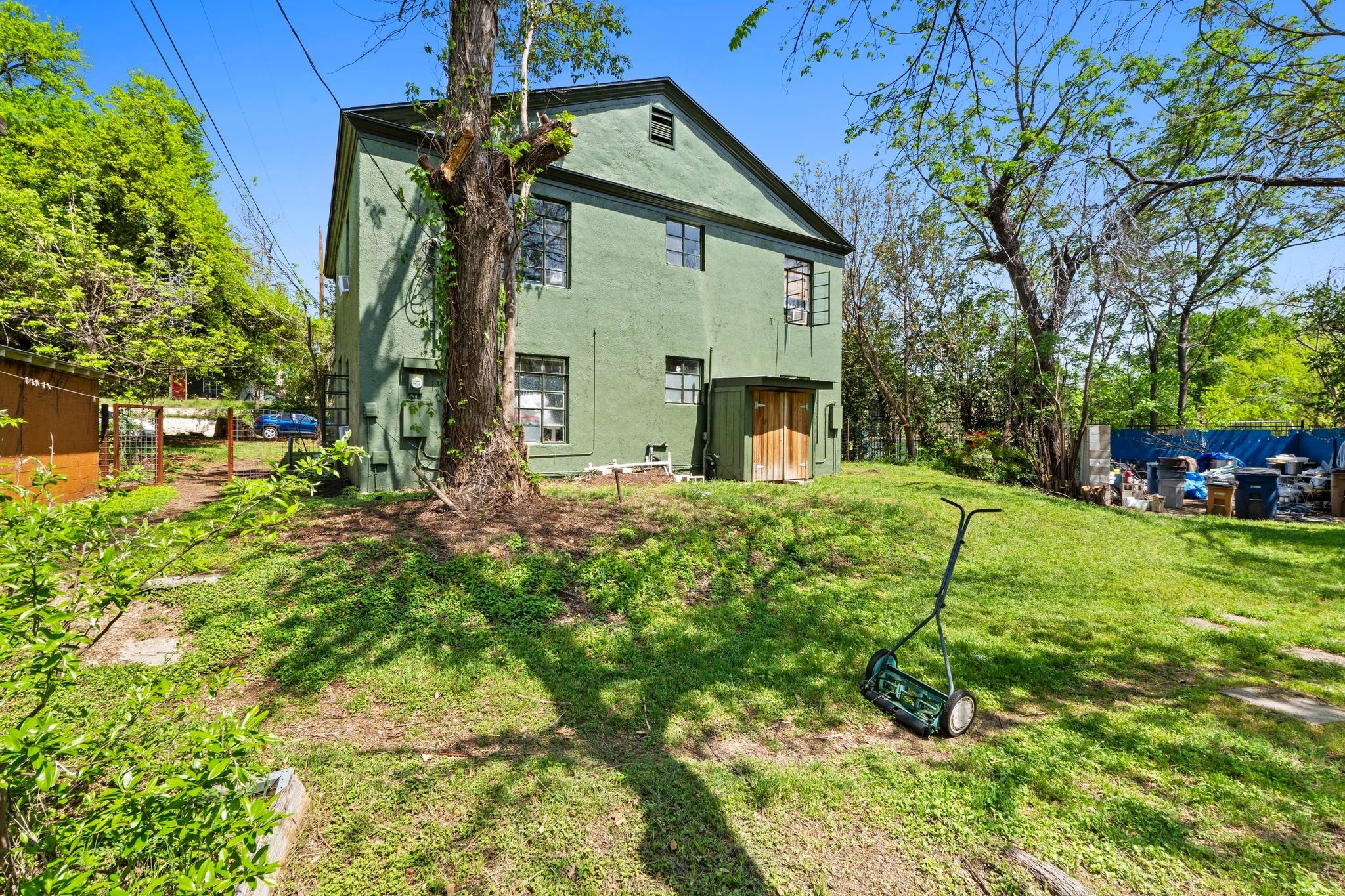 1403 Ashwood Rd Property Photo 21