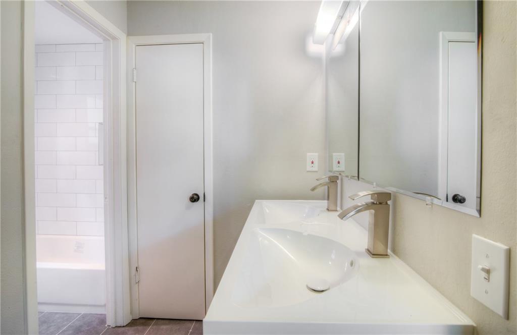 12227 Old Stage Trl Property Photo 7