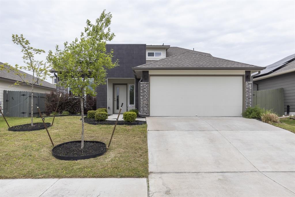 Gilbert Real Estate Listings Main Image