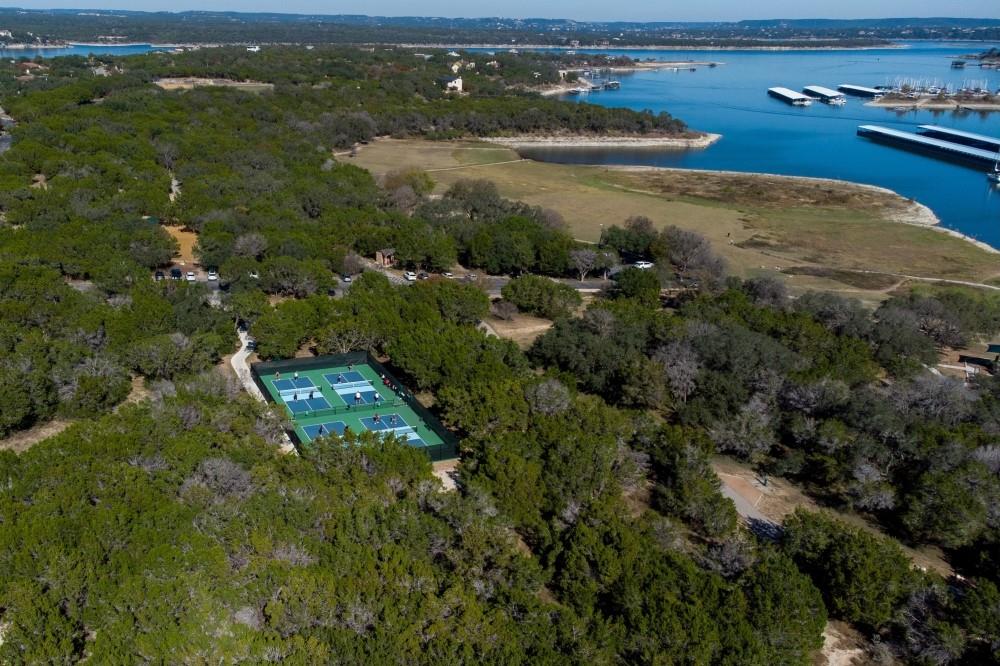 122 Acapulco Dr Property Photo 30