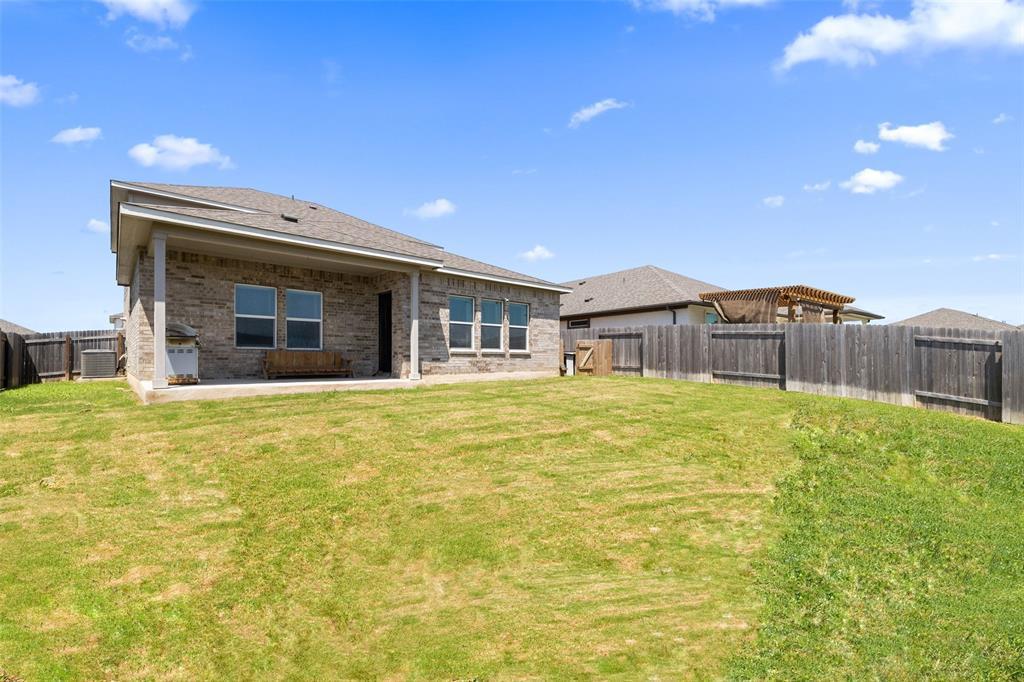 14029 Heartland Dr Property Photo 26