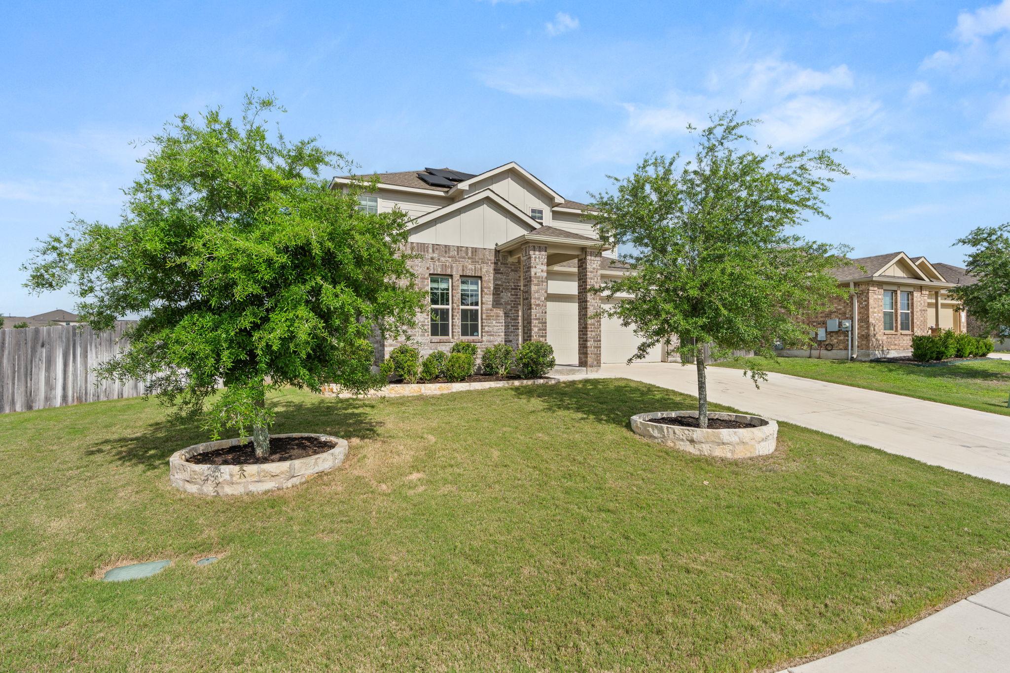21300 Bird Wing Dr Property Photo 3