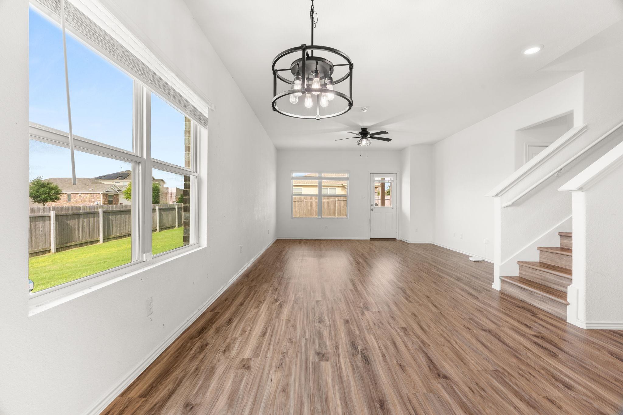 21300 Bird Wing Dr Property Photo 10