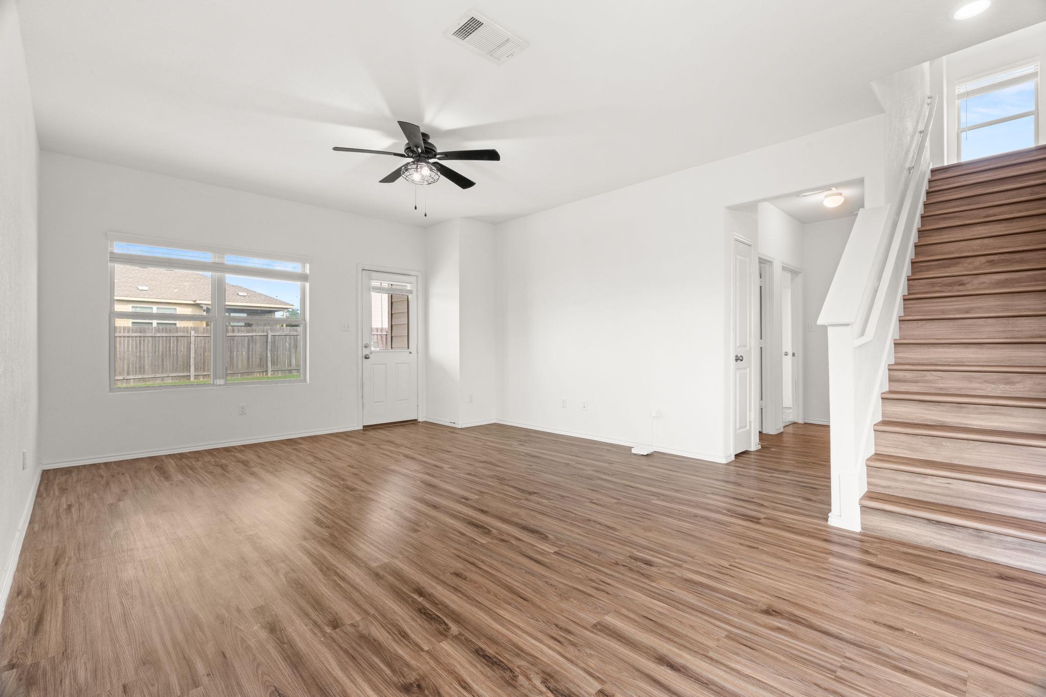 21300 Bird Wing Dr Property Photo 12