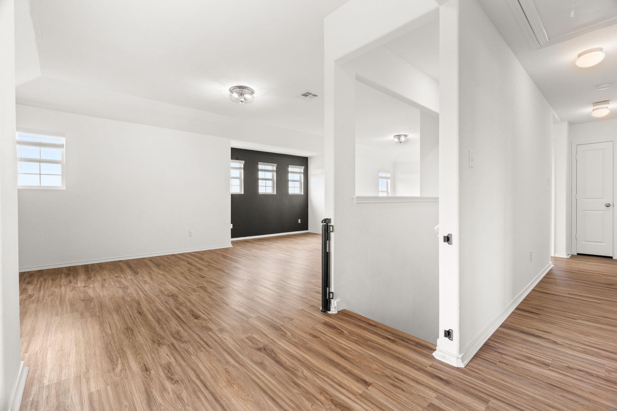 21300 Bird Wing Dr Property Photo 22