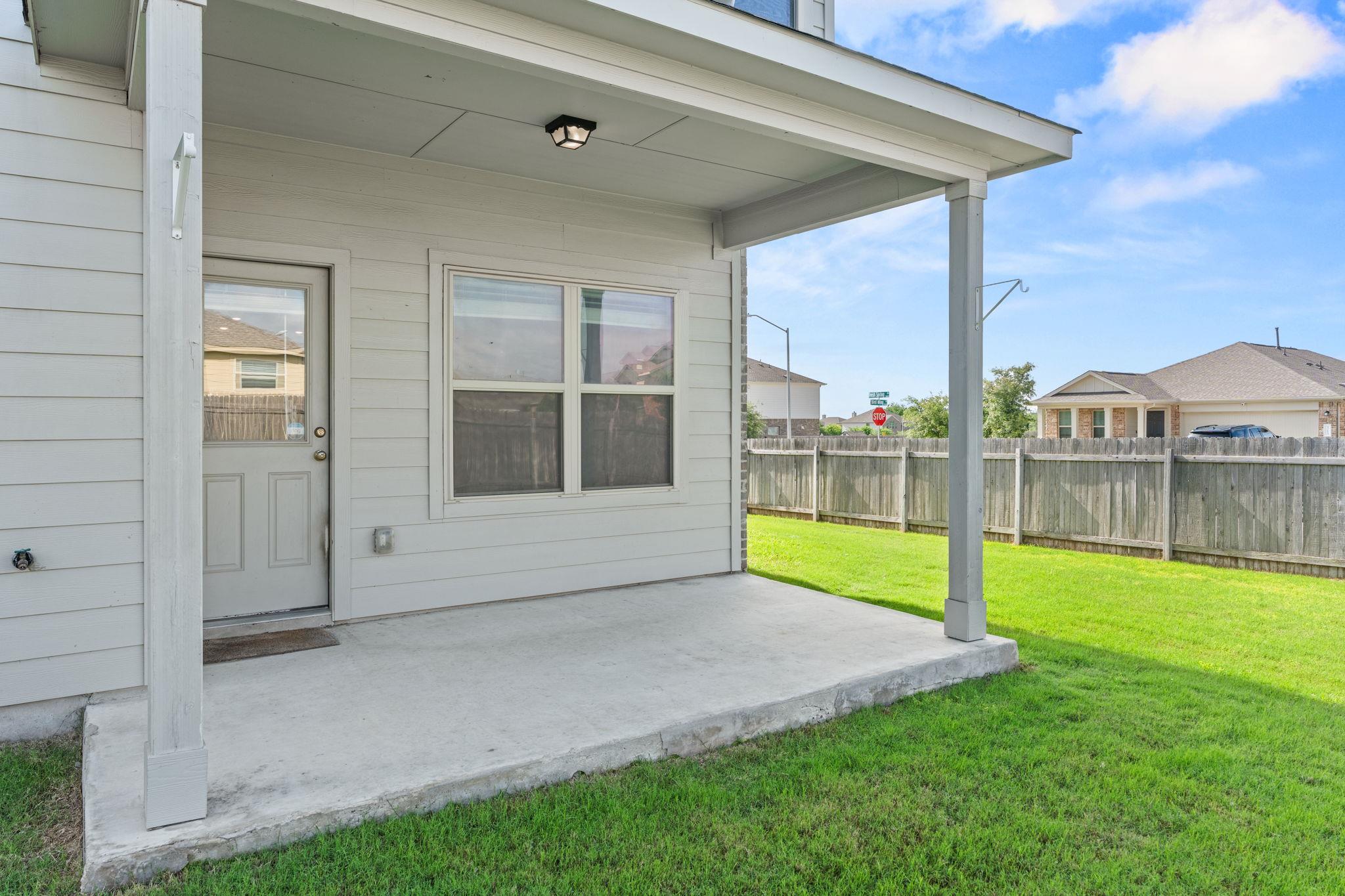 21300 Bird Wing Dr Property Photo 33
