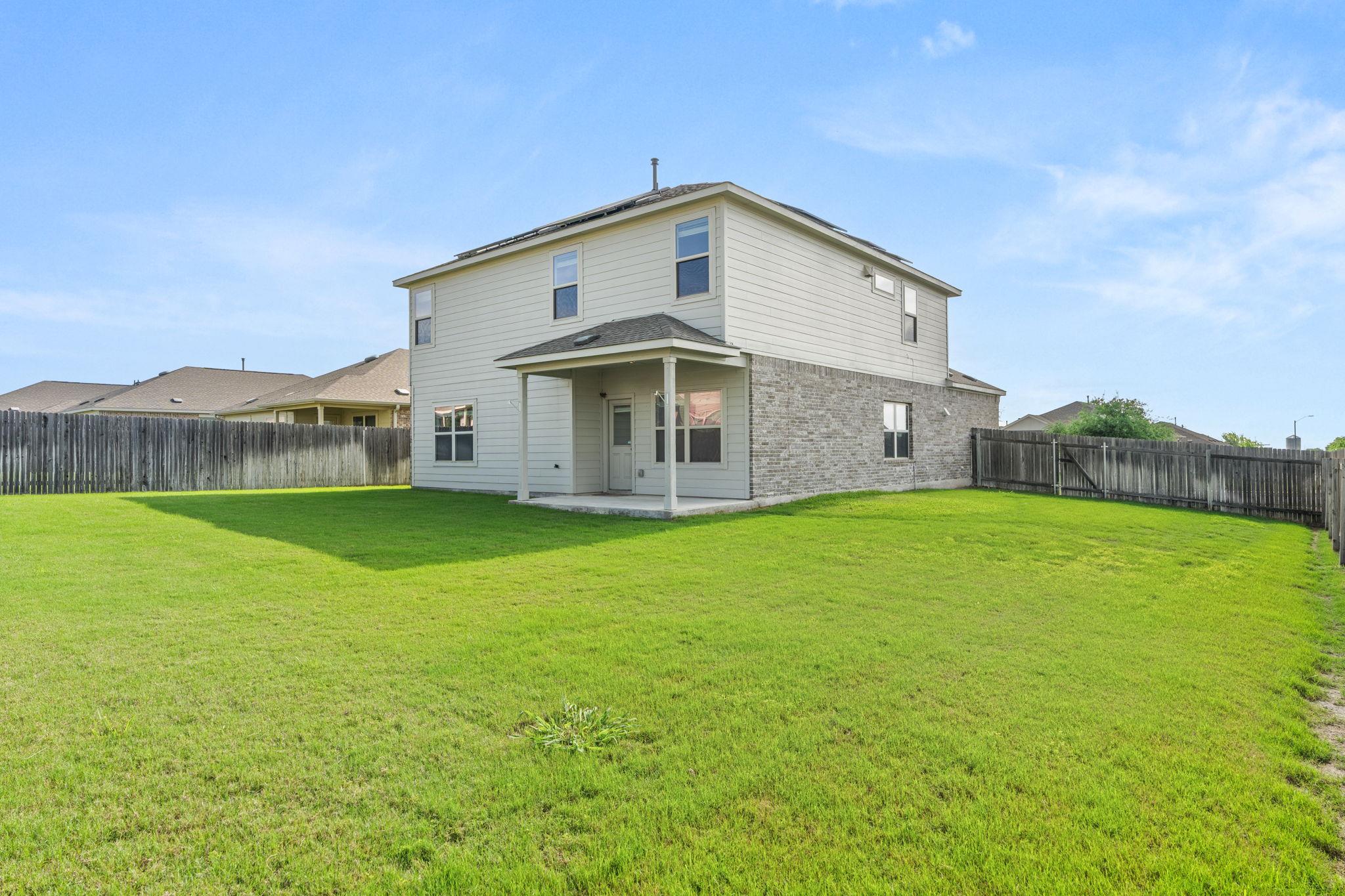 21300 Bird Wing Dr Property Photo 34