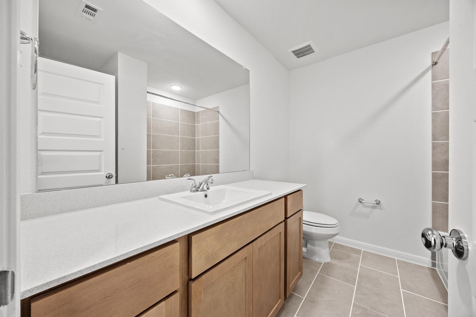 200 Hornet St Property Photo 26