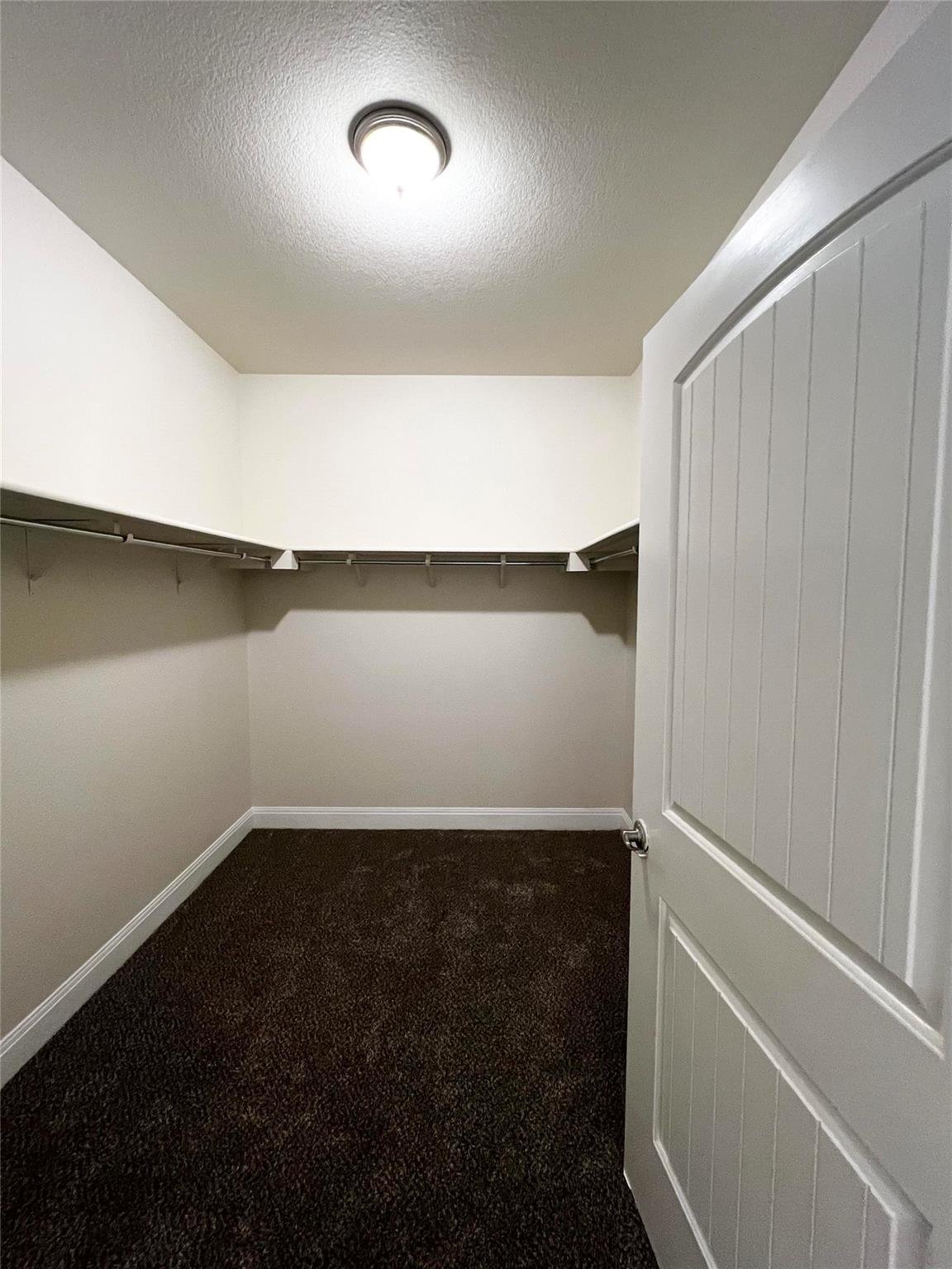 2009 Woodway Dr Property Photo 11