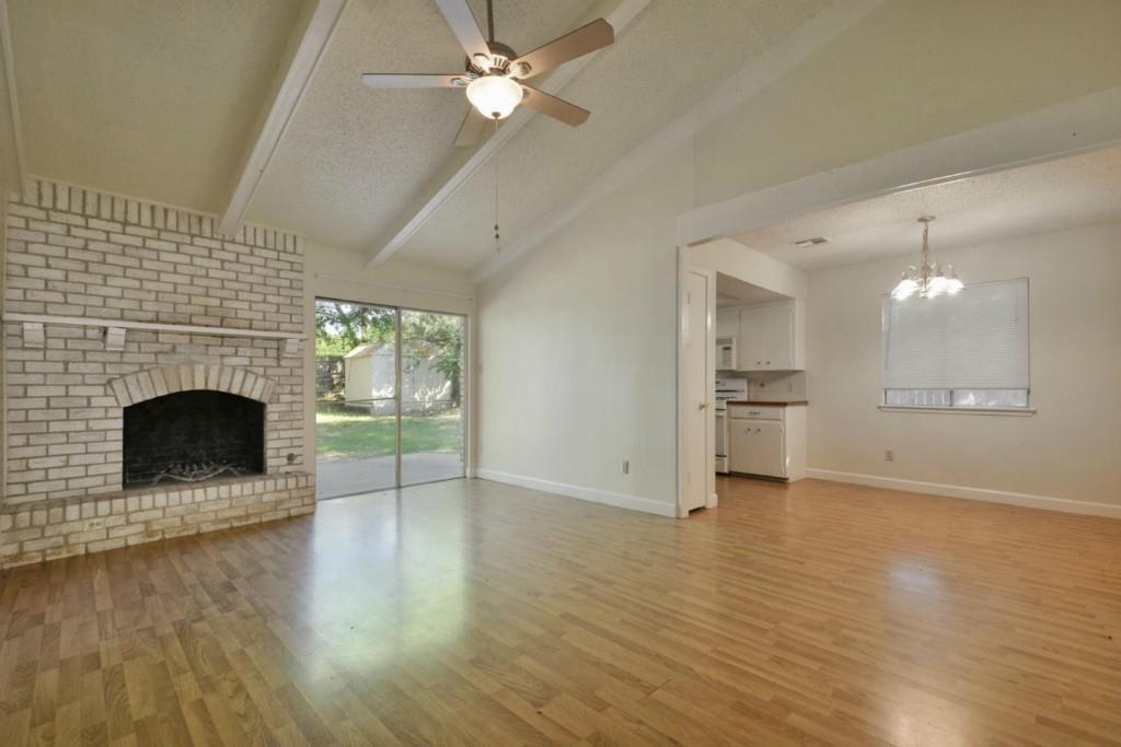 9410 E Meadow Vale None Property Photo 8