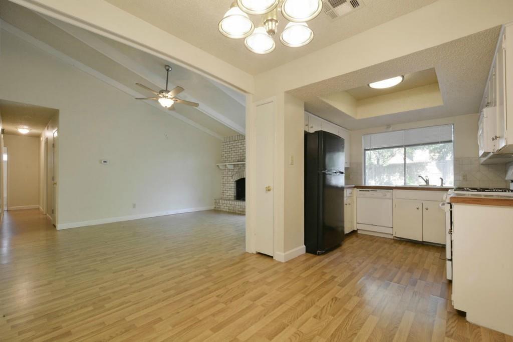 9410 E Meadow Vale None Property Photo 9
